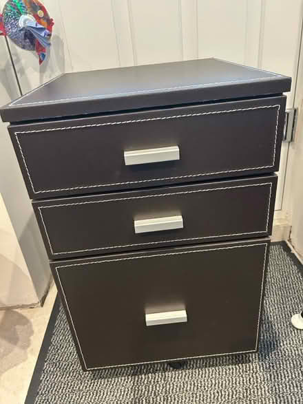 Photo of free Small set of drawers / under desk (Shepperton, TW17) #1