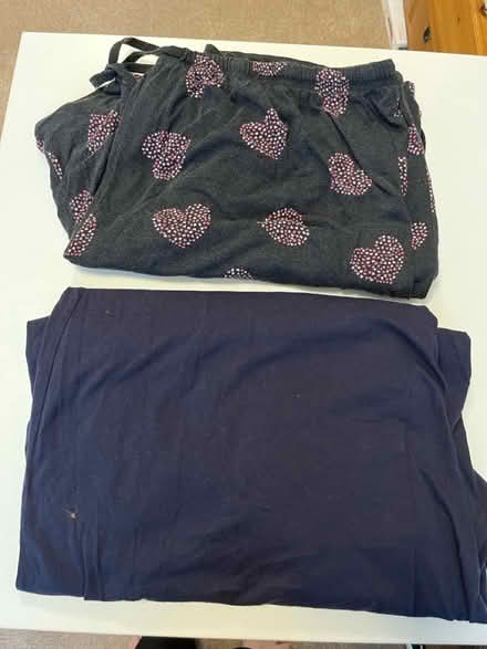 Photo of free Size 26-28 pyjama bottoms (Beckenham BR3) #1
