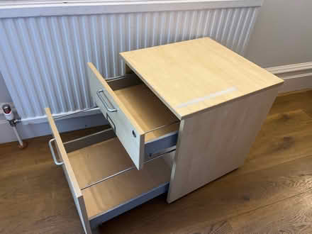 Photo of free Filling Cabinet, under desk suze (Hove BN3) #1