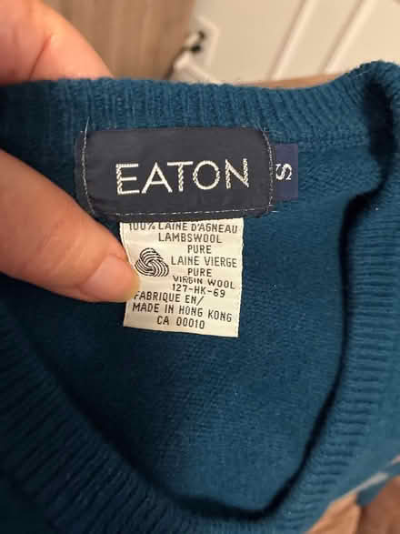 Photo of free Men’s S wool sweater #2 (Burnhamthorpe and Tomken) #2