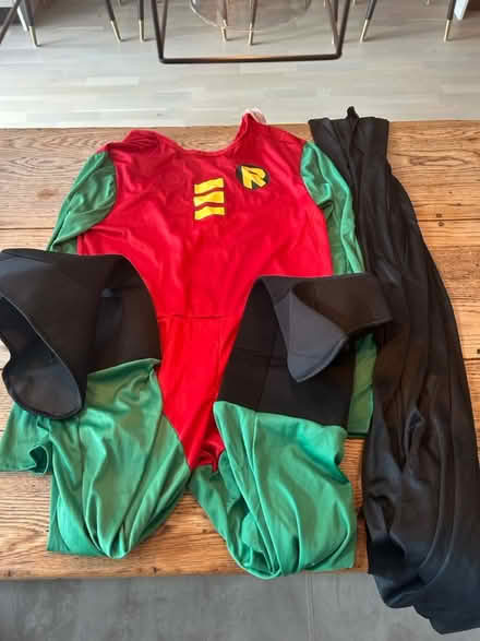 Photo of free Fancy Dress- Adult Robin (Shepperton, TW17) #1