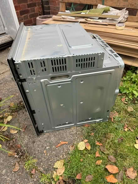 Photo of free Bosch oven (West Dulwich, SE21) #3