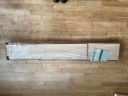Photo of free laminate flooring (Goldenacre EH3) #1