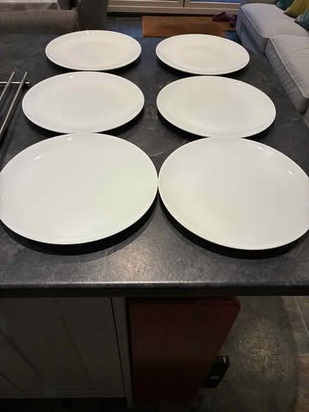 Photo of free 6 white dinner plates (St Albans) #2