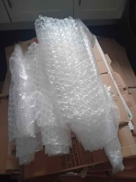 Photo of free Packing boxes and Bubble wrap (G62 7AX) #3