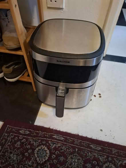 Photo of free large Salter air fryer for repair (L25 Woolton) #1