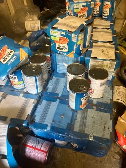 Photo of free 150 + tins Baked beans, animal feed (Witney OX28) #1