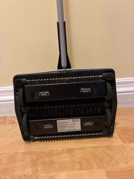 Photo of free Manual floor brush (Burnhamthorpe and Tomken) #3
