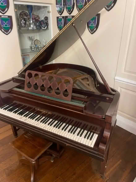 Photo of free C. Schwohls & co grand piano (York house school WD3) #2