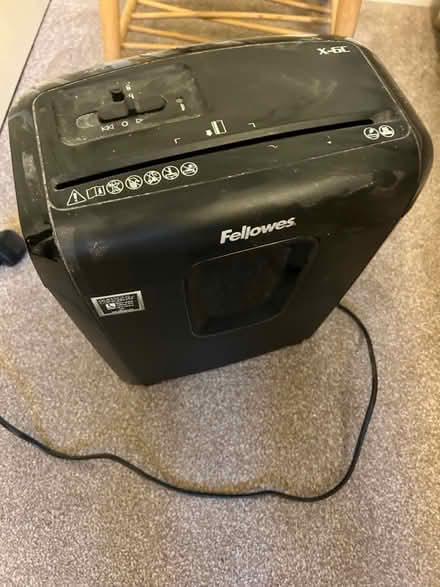 Photo of free Paper shredder (Near Kew Gardens, Richmond) #1