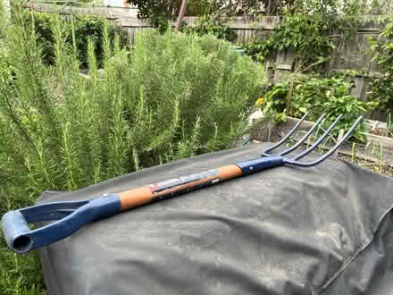 Photo of free Large garden fork (Glen Eira) #1