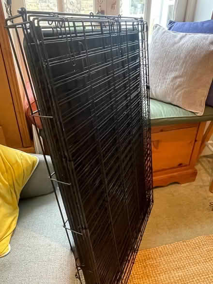 Photo of free Large dog crate (East Sheen SW14) #1
