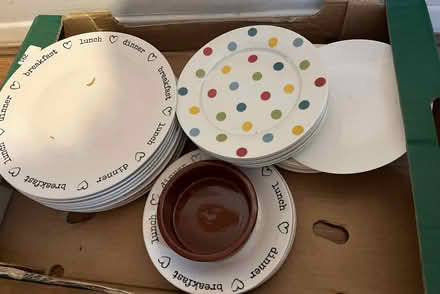 Photo of free Assorted dinner and side plates (Wivenhoe CO7) #1