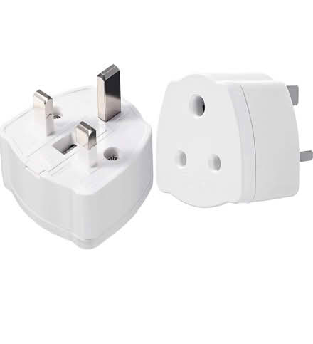 Photo of Type D to Type G Adaptor (W14) #1