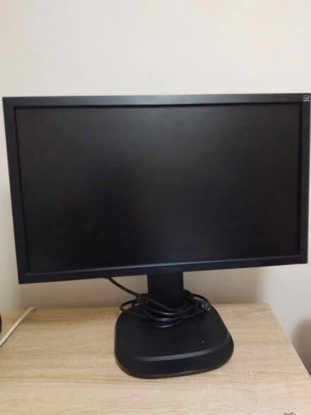 Photo of free 21 inch Monitor with cables (Shard End, Birmingham) #1