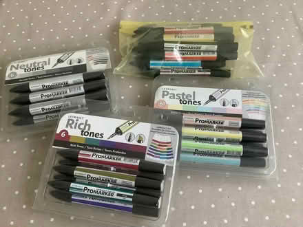 Photo of free Graphic marker pens (Warwick CV34) #1