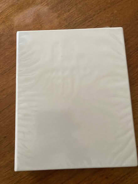 Photo of free A4 File (Goldsworth Park GU21) #1