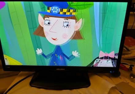 Photo of free Bush 19 inch television (Hertford SG14) #3