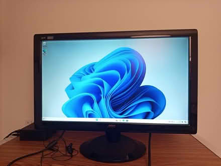 Photo of free 19 inch Monitor (Dinnington, S25) #1