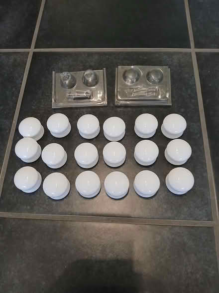 Photo of free Cupboard Door/Drawer Knobs (S17 (Dore)) #1