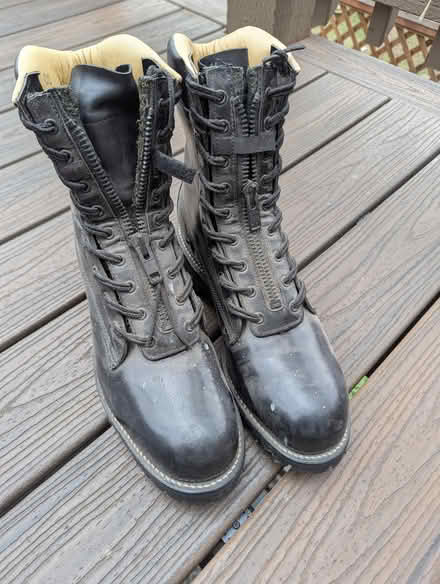 Photo of free Men's Chippiwa boots 12D (Oakland) #1