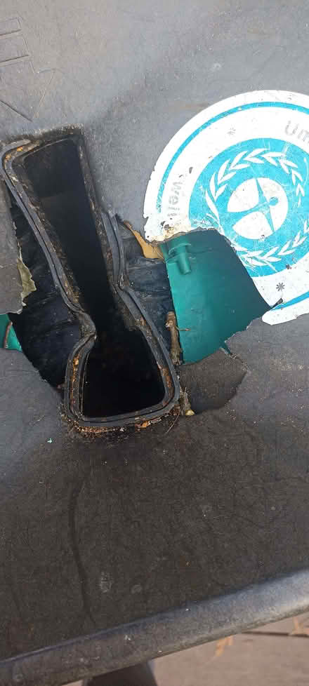 Photo of free Bosch garden shredder for spares or repair (Thrupp GL5) #2