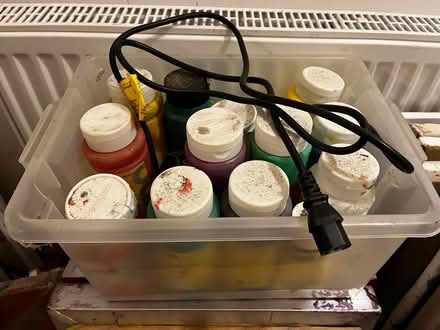 Photo of free 12 500ml tubs of graduate acrylic (Leyton E10) #2