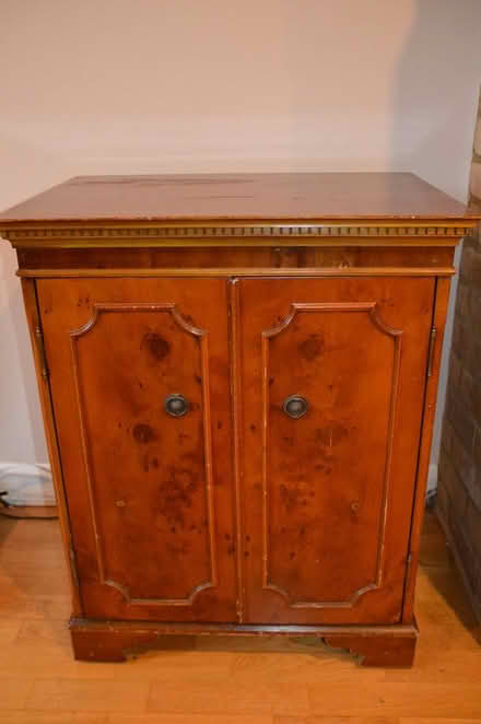 Photo of free Hi-Fi Cabinet (Beaconsfield HP9) #1