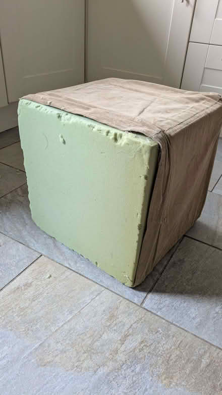 Photo of free Foam cube with cover (Kendal LA9) #1