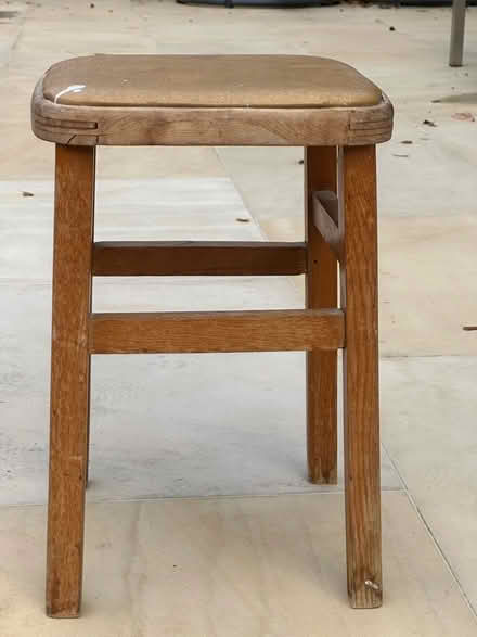 Photo of free Stool (Weybridge KT13) #1