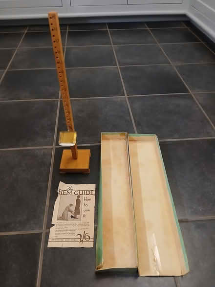 Photo of free Vintage Hem Guide (S17 (Dore)) #1