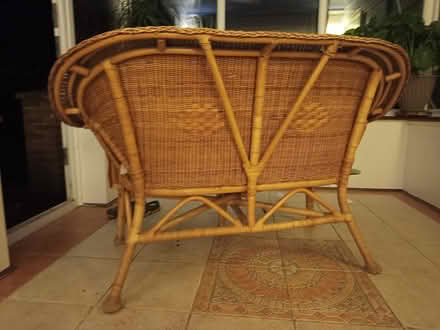 Photo of free Truly nice cane conservatory bench (Hemel Hempstead HP1) #4