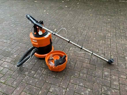 Photo of free Vac wet and dry vacuum cleaner (Merchants of Edinburgh Golf Club EH10) #1