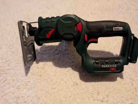 Photo of free Parkside saw (for parts/fixing) (Queens Park W10) #3
