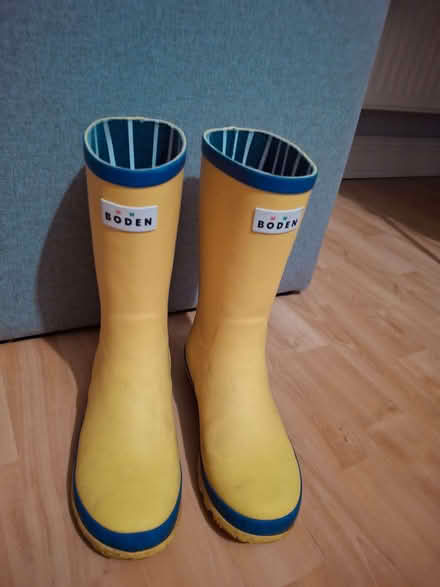 Photo of free Children's size 2 Wellington boots (Surrey Heath GU16) #1