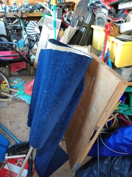 Photo of free Carpet offcut (Tilehurst) #1
