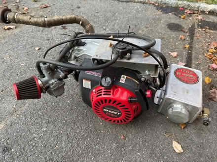 Photo of free Motor 212cc (Concord, Mass) #1