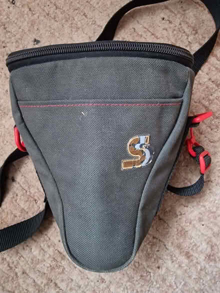 Photo of free Small Camera Bag (Lower Place OL16) #1