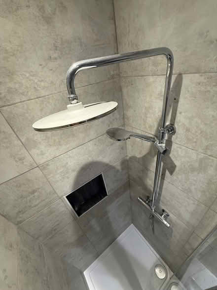 Photo of free Roper Rhodes Joy Dual Function Bar Shower (Manor Farm KT14) #2