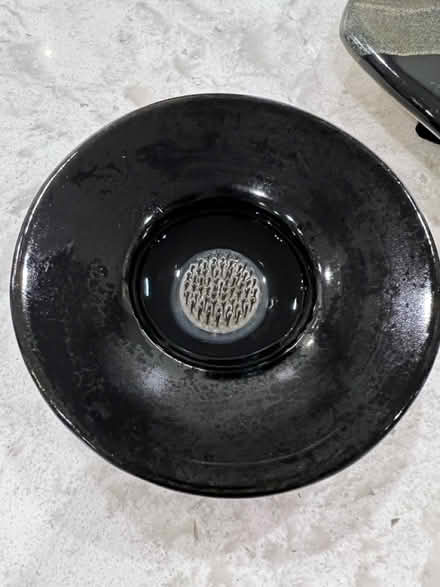 Photo of free Flower vase stand (North Oakville) #4