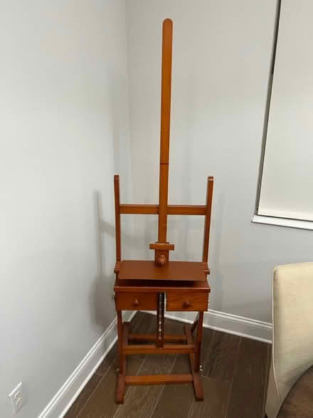 Photo of free Floor easel for painting (Oviedo) #1