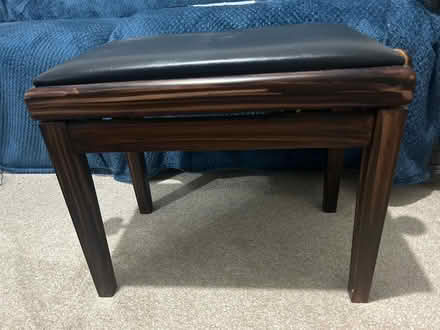 Photo of free Piano stool (DE22) #2