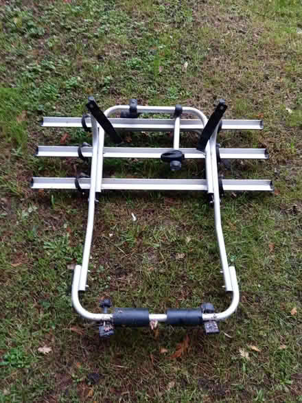 Photo of free Tailgate bike rack (Hemel Hempstead HP1) #2