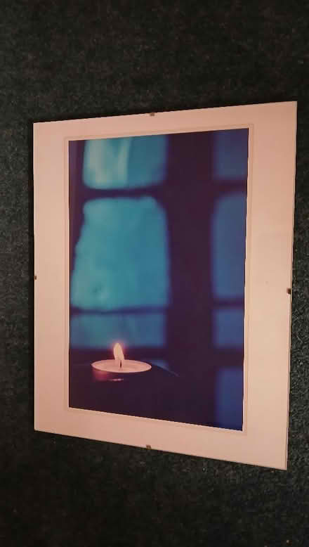 Photo of free Photograph in glass clip frame (Feddinch KY16) #1