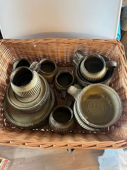 Photo of free Stoneware set (West Twerton BA2 1LZ) #1