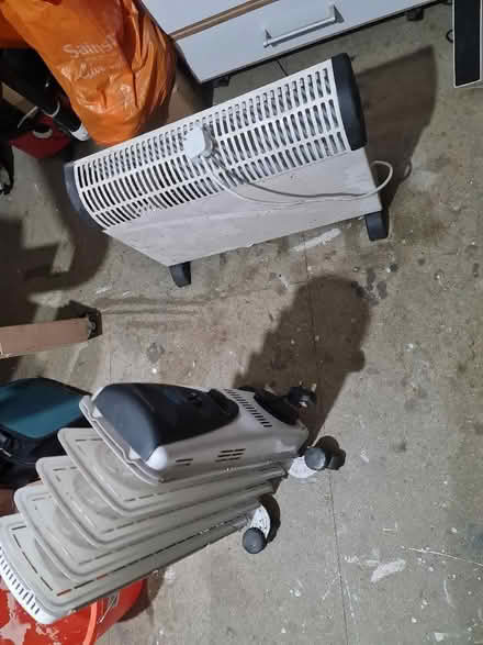 Photo of free Electric heaters, x2. 1x oil, 1x upright fan (CT2) #1