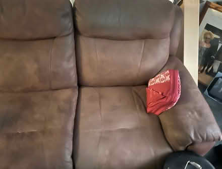 Photo of free Sofas (Alexandra Park M16) #2