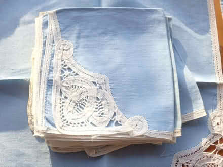 Photo of free Dainty blue napkins (Fairfield LA1) #2