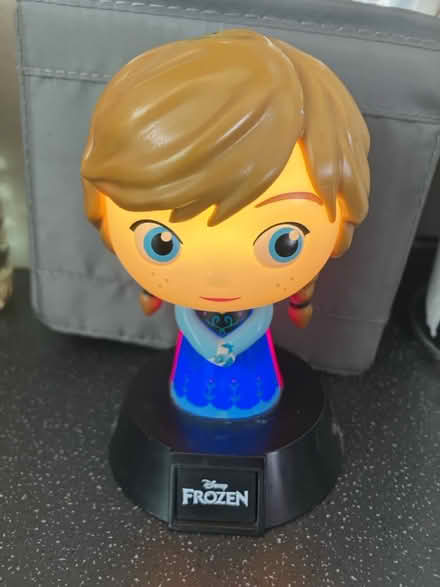 Photo of free Disney Frozen Ana Night Light (ME1) #2