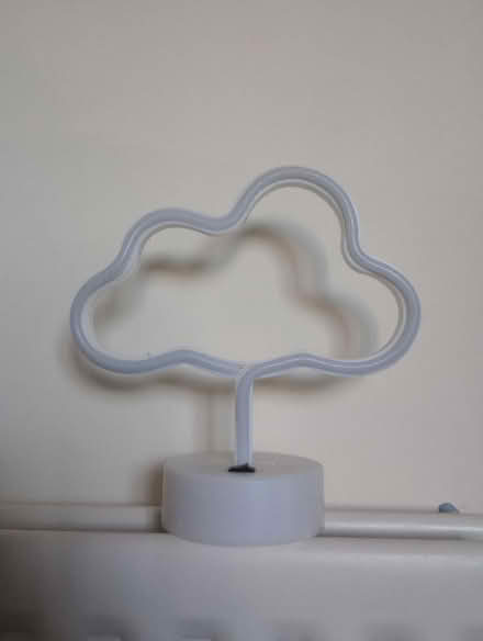 Photo of free Cloud shaped light (Kingsway) #2